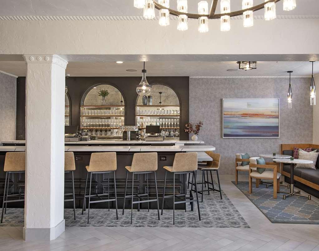 Hotel Virginia Santa Barbara, Tapestry Collection By Hilton Restaurang bild