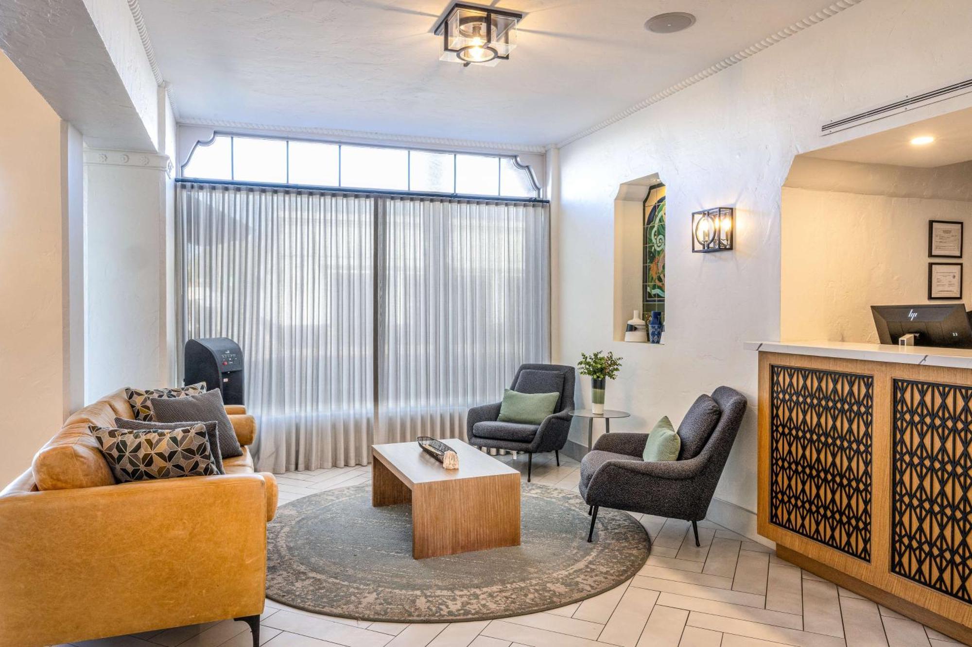 Hotel Virginia Santa Barbara, Tapestry Collection By Hilton Exteriör bild